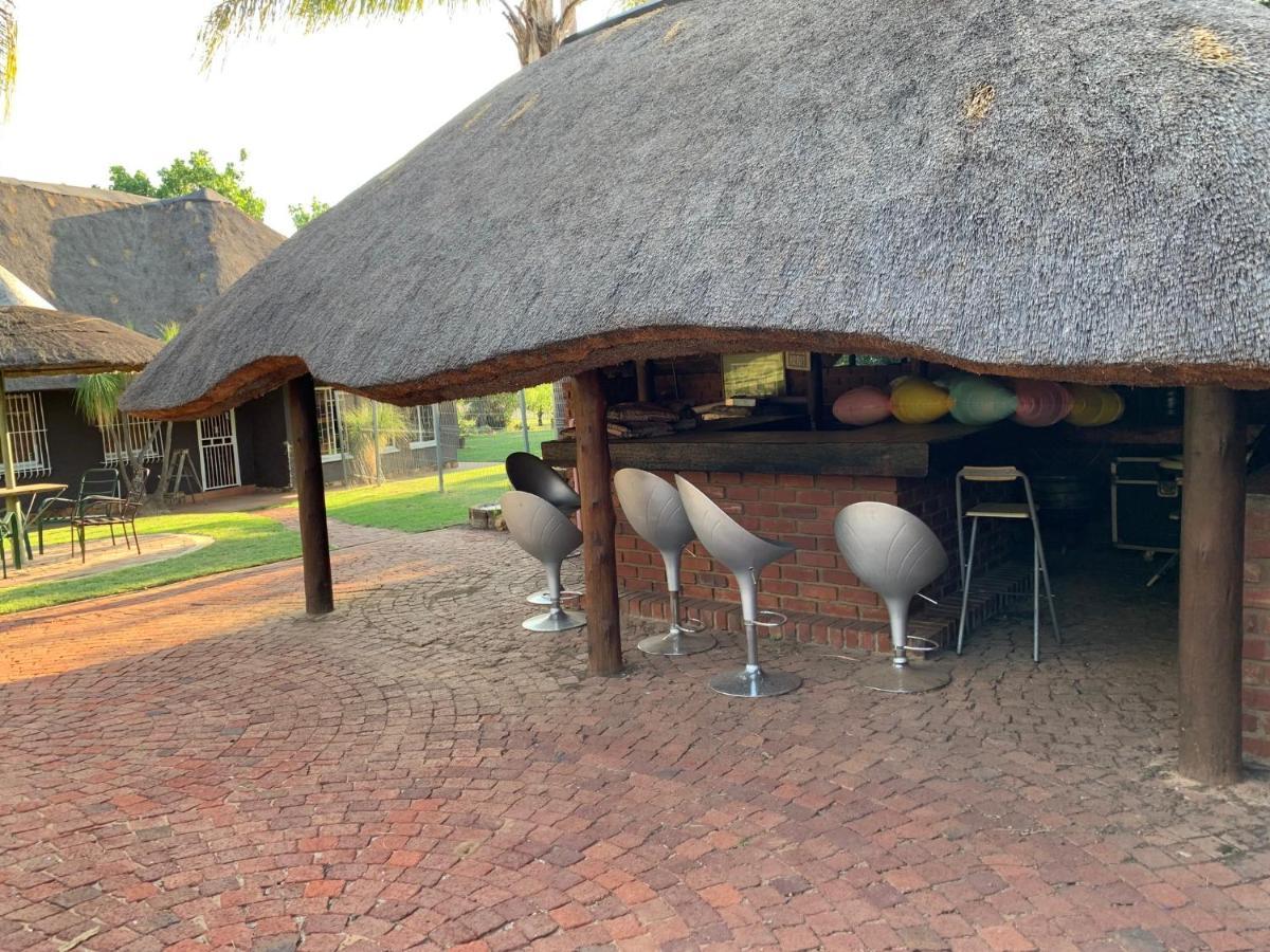 Sunset Guesthouse And Venue Cullinan Meule 外观 照片