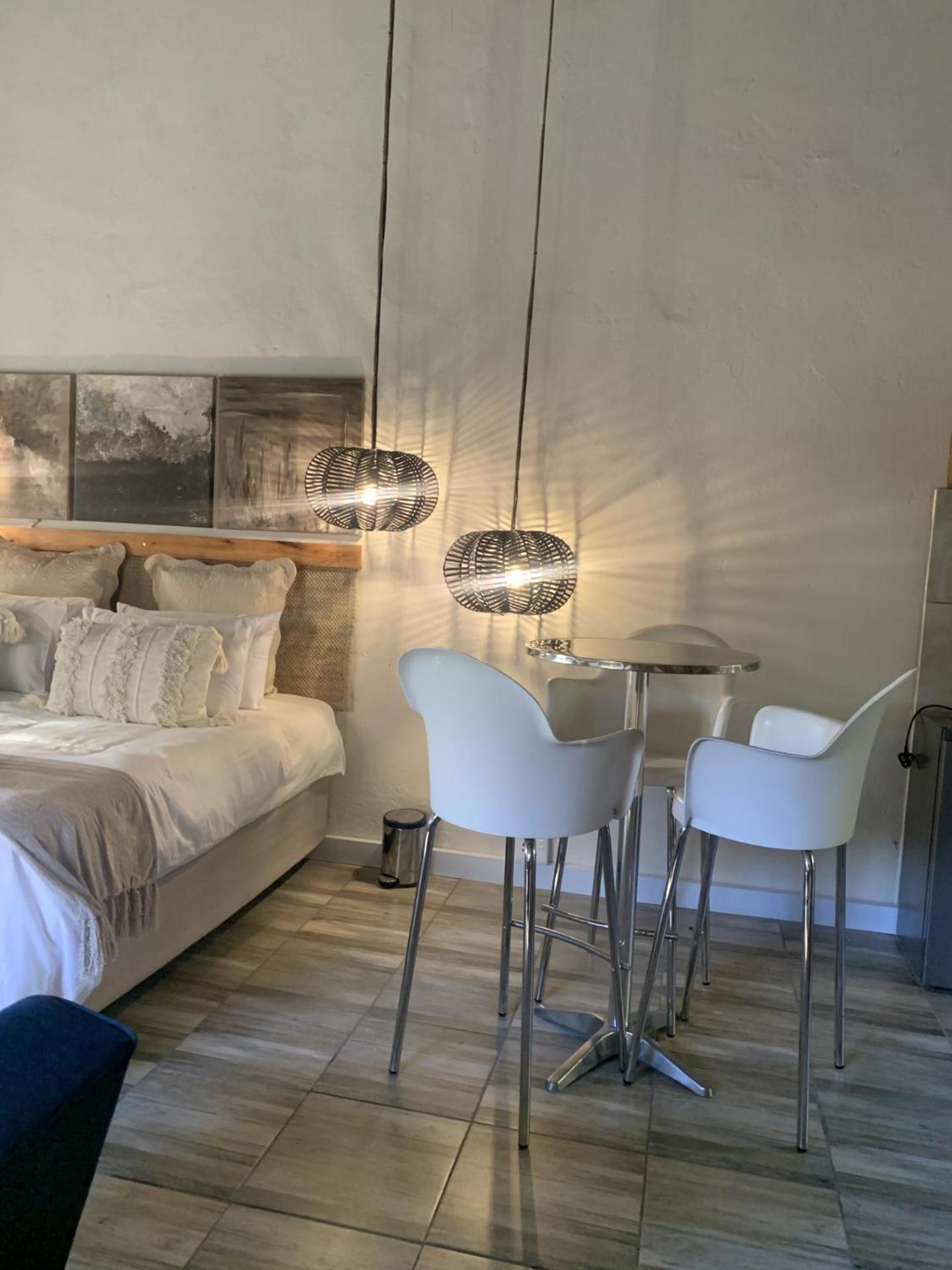 Sunset Guesthouse And Venue Cullinan Meule 外观 照片